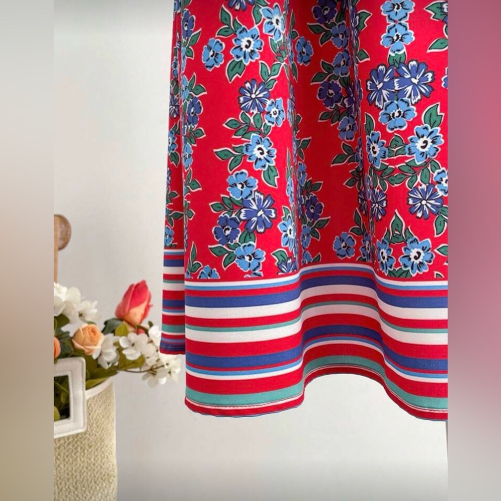 NWT Floral Dress - Picture 6 of 9